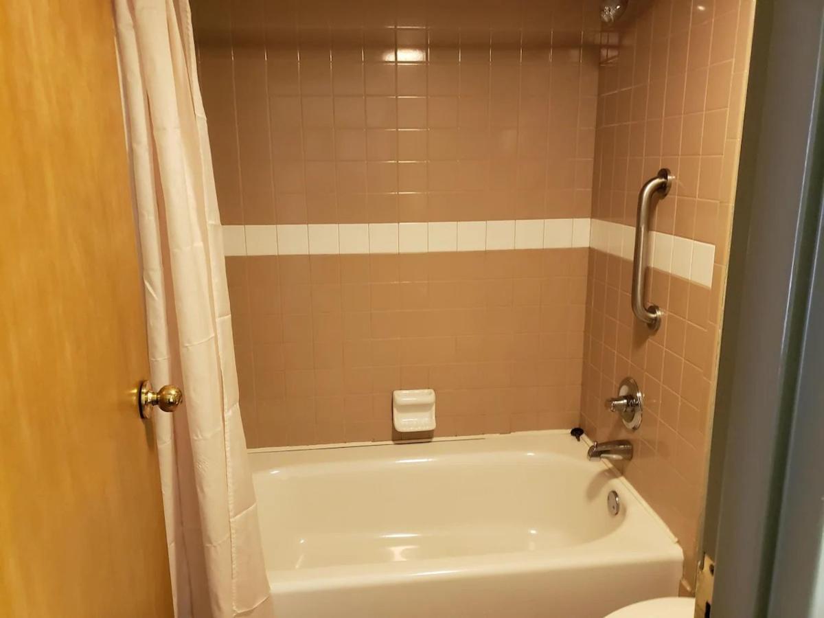 Hot Springs Village Inn Esterno foto